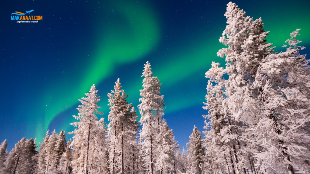 Clear skies reveal Northern Lights curtains in Abisko Sweden's blue hole microclimate February 2026